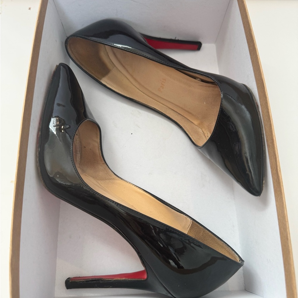 SOLD on other platform 
No longer available